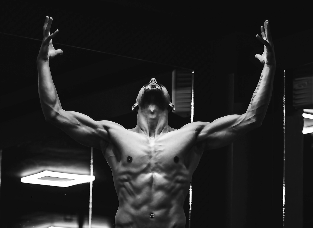 How Gaining Muscle Can Make Your Life Better (In Every Damn Way That Counts)